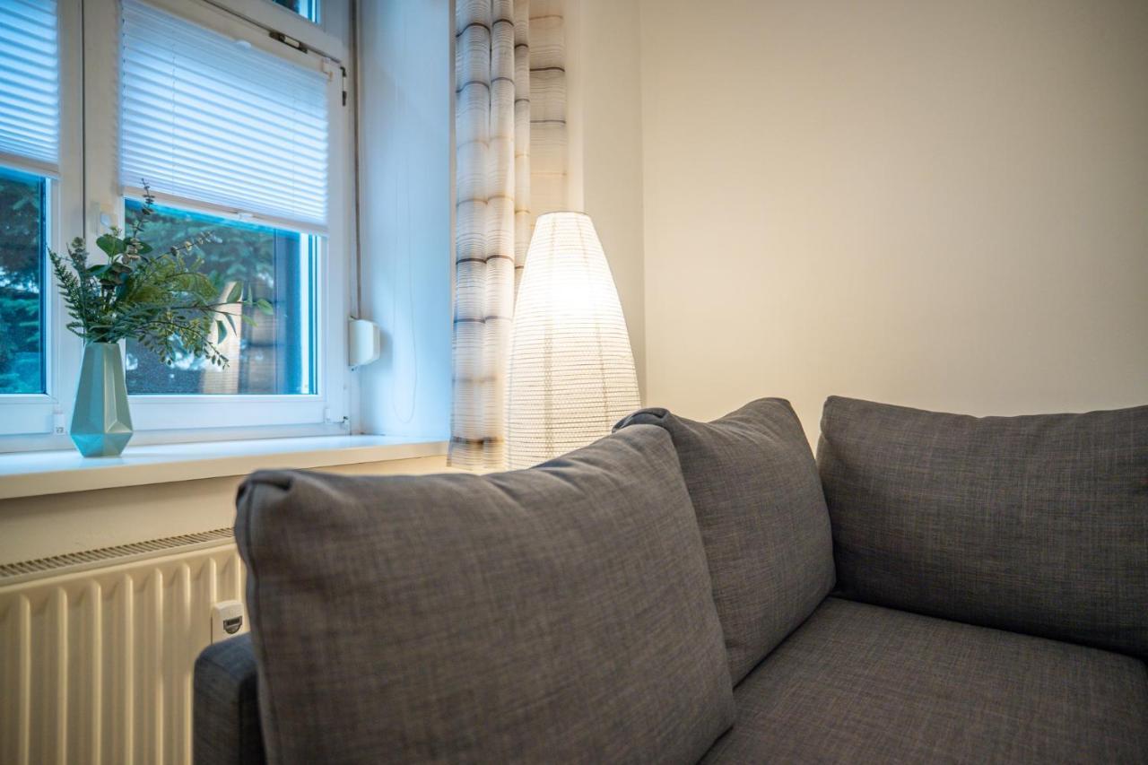 Ferienwohnung Zentral FeWo - EG - Karli - 30qm - Küche - Netflix Leipzig Exterior foto